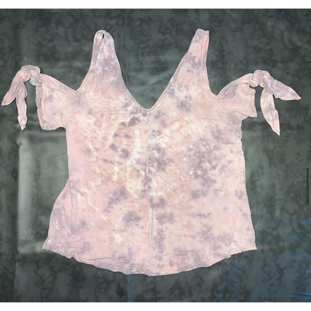 tie dye blouse